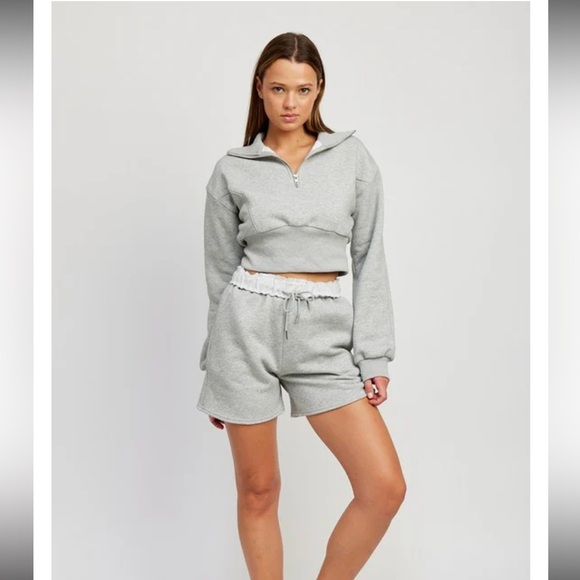 Emory Park Quarter Zip Sweatshirt Size Large Light Gray Mock Neck Cropped - Picture 2 of 15